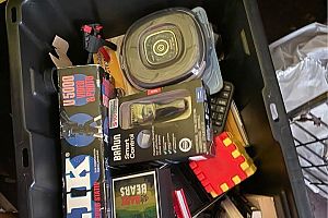 Yardsale - Saturday 8-12 - Park Circle