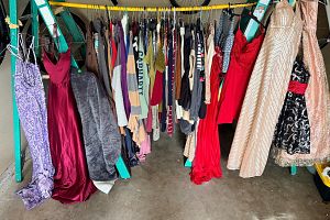 GARAGE SALE!!