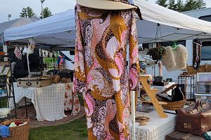 Deals! Vintage and Antiques