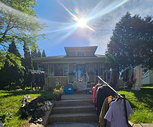 Sale Gallery Photo Thumbnail