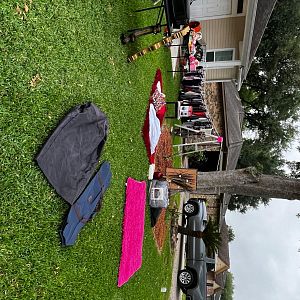 Yard sale photo in Dickinson, TX