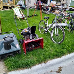 Yard sale photo in Omaha, NE