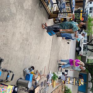 Yard sale photo in Round Rock, TX