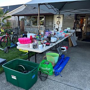 Yard sale photo in Canby, OR