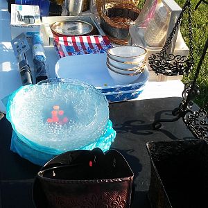 Yard sale photo in Cleveland, OH