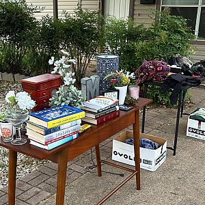 Yard sale photo in Euless, TX
