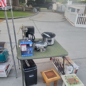 Yard sale photo in Cherry Valley, CA