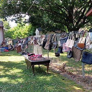 Yard sale photo in Fairview Heights, IL
