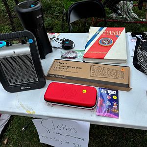 Yard sale photo in East Chicago, IN