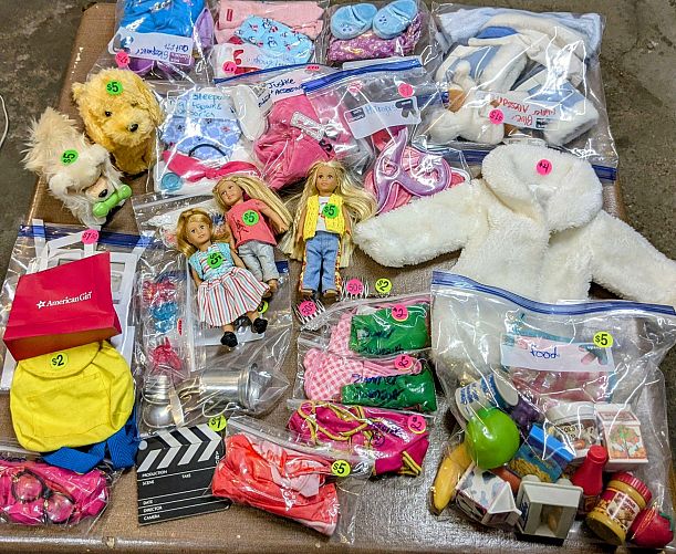 Big Apple Valley sale for kids, crafters & collectors! photo