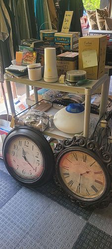 Garage sale. FRIDAY, SATURDAY AND SUNDAY Lots of unique items