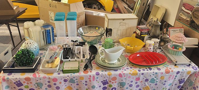 Garage sale. FRIDAY, SATURDAY AND SUNDAY Lots of unique items photo