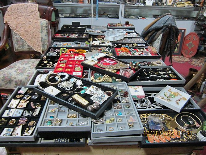 Wowee! BIG SALE! Jewelry/Antiques/Records/Books photo