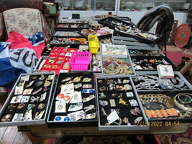 Wowee! BIG SALE! Jewelry/Antiques/Records/Books photo