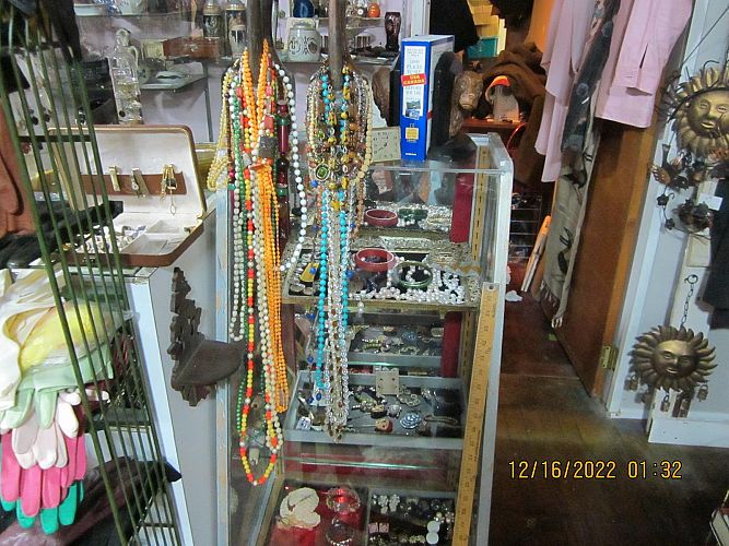 Wowee! BIG SALE! Jewelry/Antiques/Records/Books photo