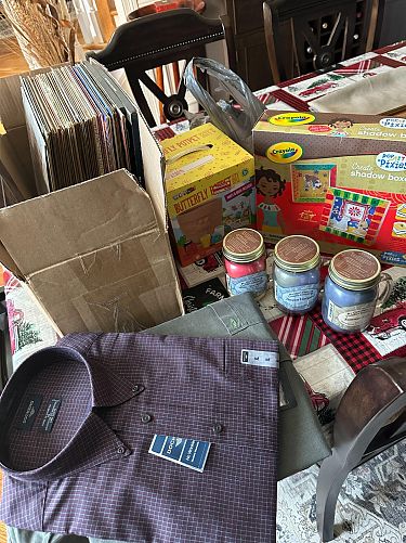 Multifamily Yard Sale photo