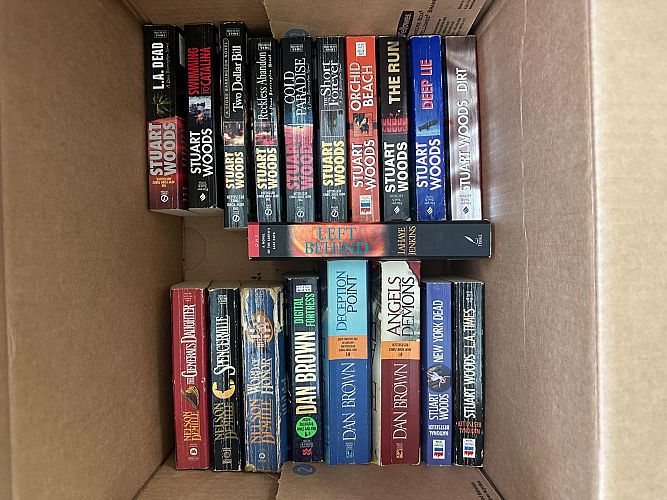Multifamily Yard Sale photo