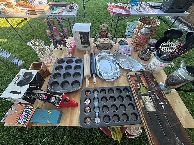 Everything Must Go Sale photo