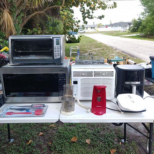 Large Yard Sale in Mineral Springs, North Port photo
