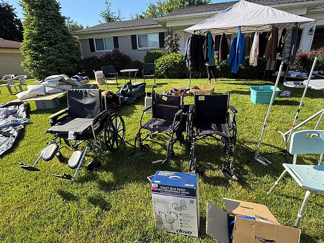 Huge Moving Sale photo