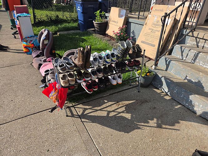 YARD SALE photo