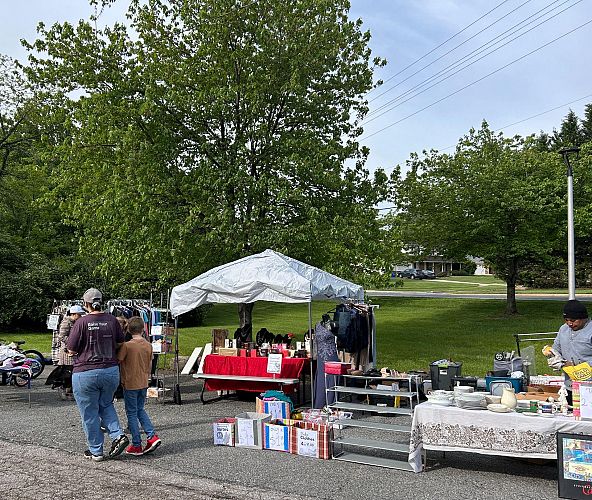 Community Flea Market and Yard Sale photo