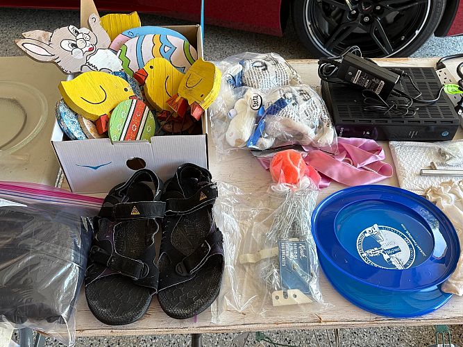 Garage sale photo
