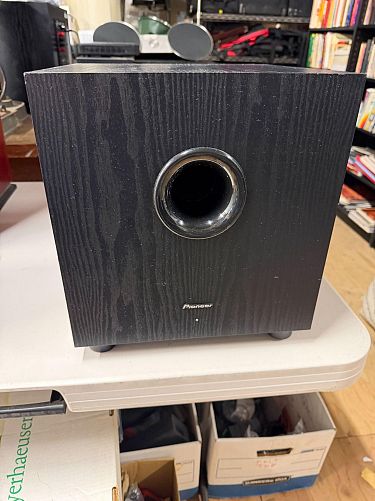 Gym Equipment, Tools, Tile, Sound Systems & Home Improvement Supplies photo