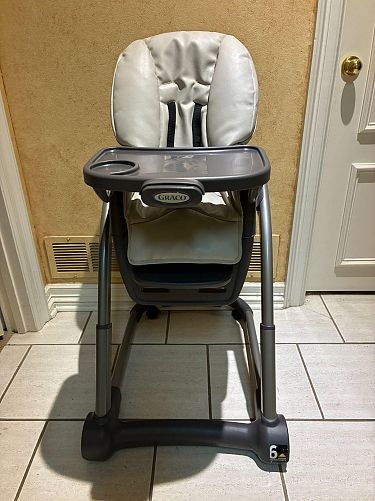Multi-home Garage Sale in Farmers Branch photo