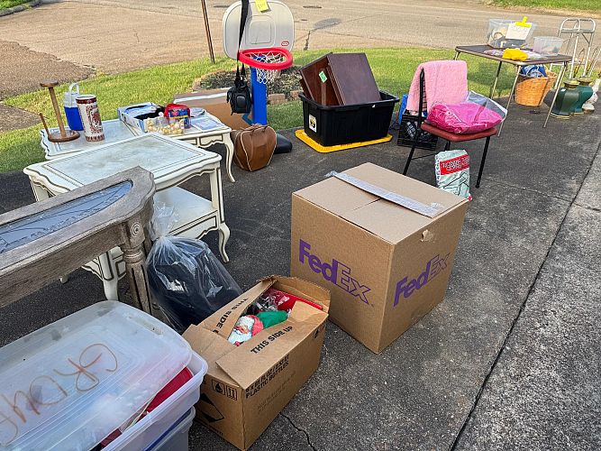 Yard sale photo