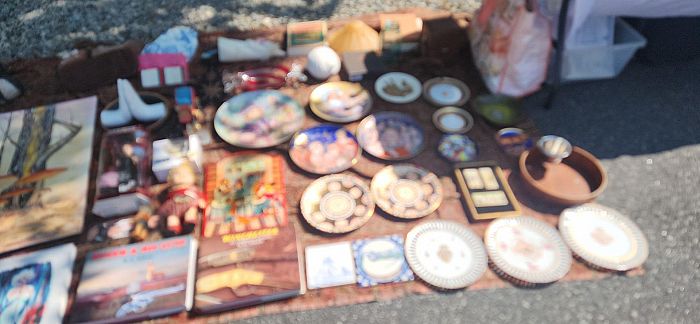 MULTIFAMILY ANTIQUE COLLECTABLE SALE DENVILLE THUR. 7/23-26; 9-3 photo