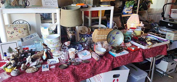 MULTIFAMILY ANTIQUE COLLECTABLE SALE DENVILLE THUR. 7/23-26; 9-3 photo