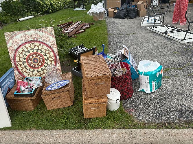 Multi-Family Garage Sale at Golf and Kedvale in Skokie photo