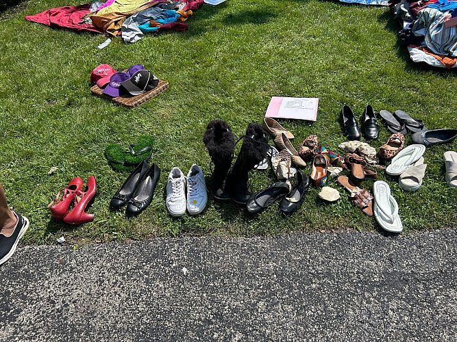 Multi-Family Garage Sale at Golf and Kedvale in Skokie photo