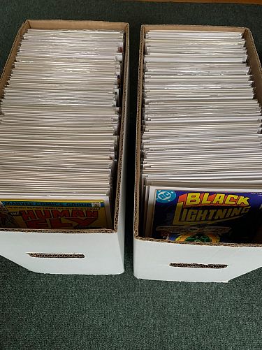 Yard Sale / Vinyl RECORDS / Comics / Collectibles / Fashion Clothing and more. photo