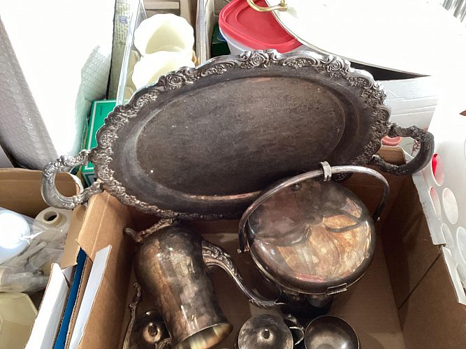 Garage/Yard Sale photo