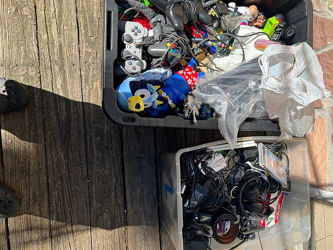 Garage sale photo