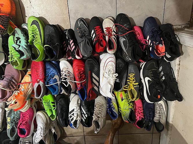 Garage sale photo