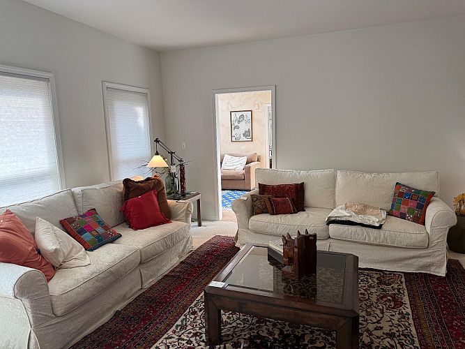 744 Windsor ct Estate sale photo