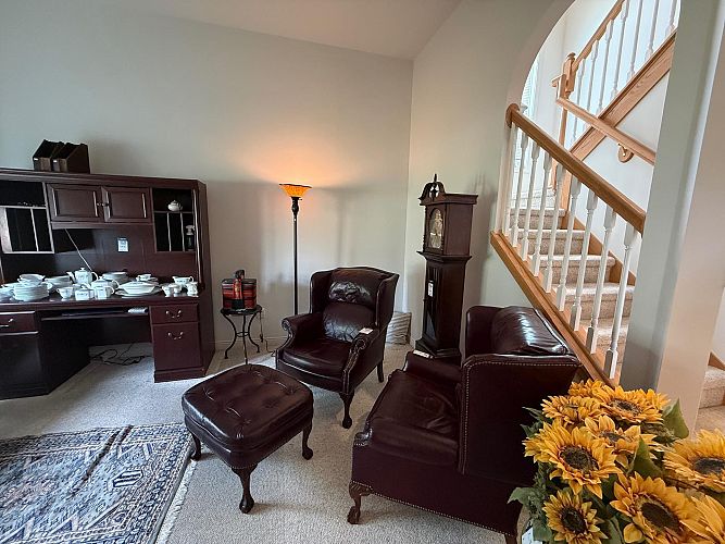 744 Windsor ct Estate sale photo